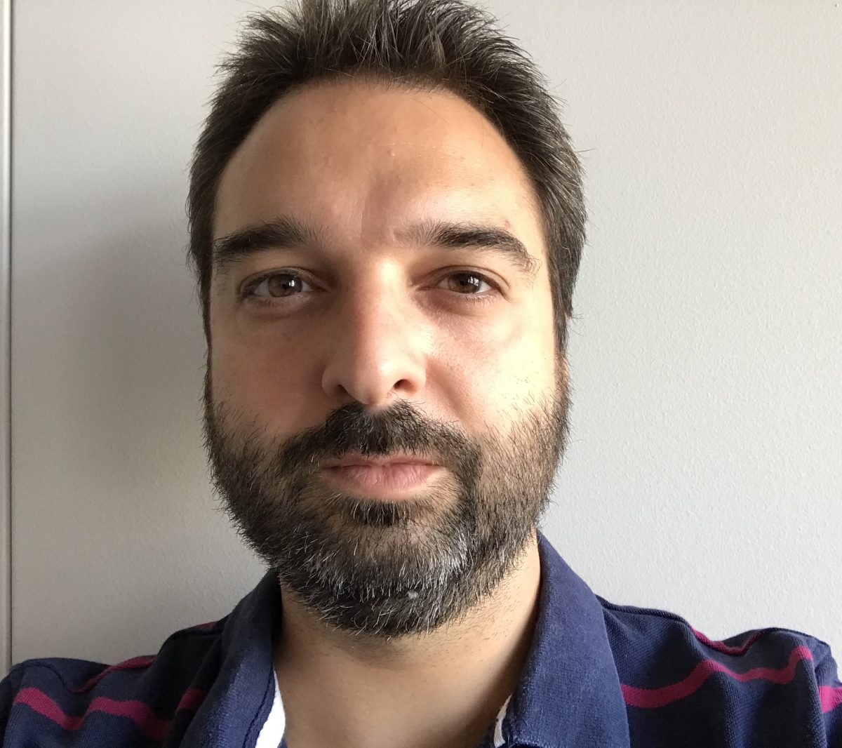 Dr. Evangelos Karfopoulos